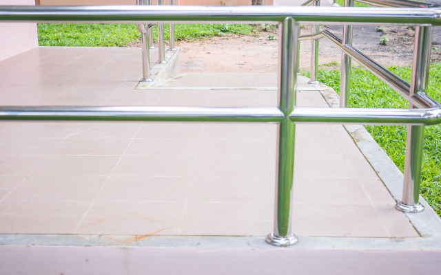 Baan Ping Kan Longstay by ZUZU