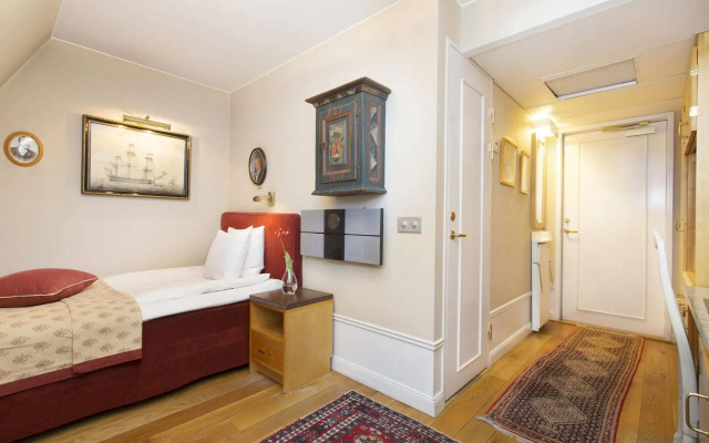Collectors Victory Apartments