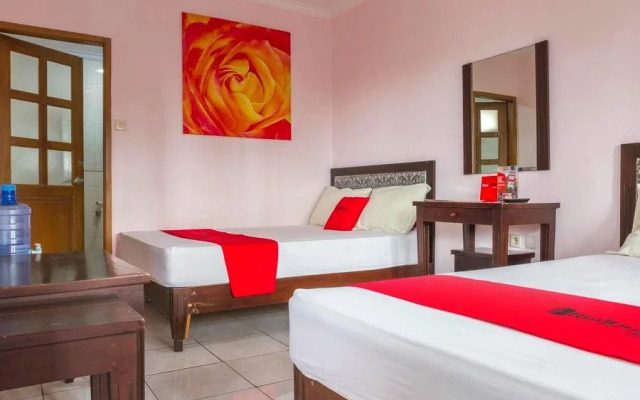 RedDoorz @ Kidang Pananjung