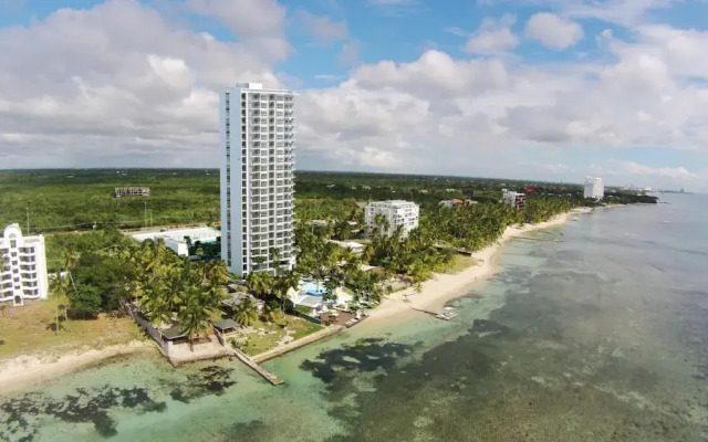 Apartment With Amazing Ocean View in Juan Dolio