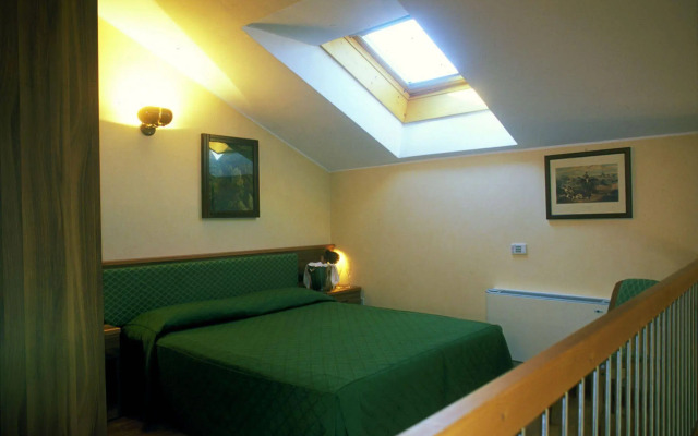 Rege Residence Milano Linate