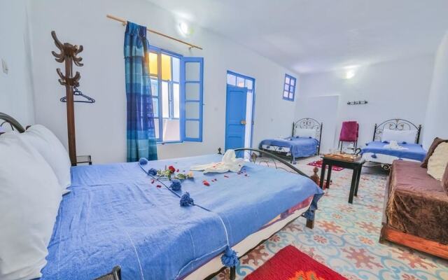 Riad Aylal