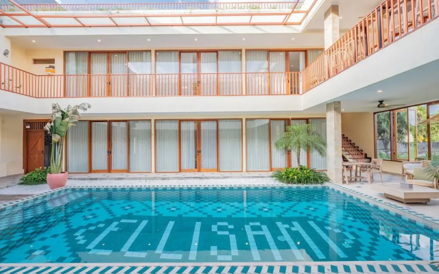 Ellisani Bali