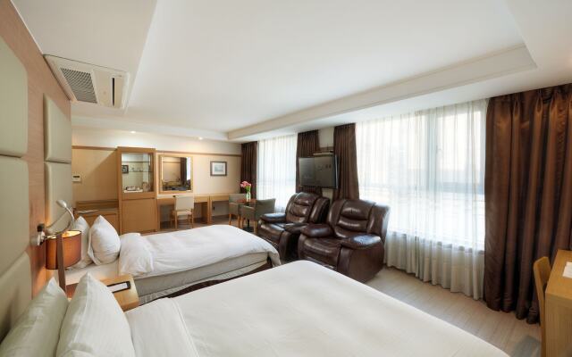 Gyeongju GG Tourist Hotel