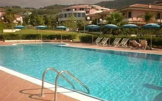 Tea Palace Hotel