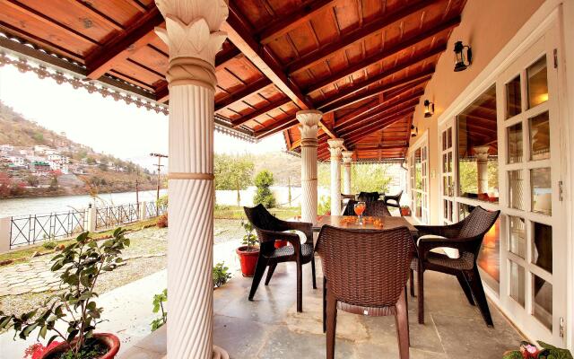 Hotel Neelesh Inn - A Luxury Lake View Hotel (20 kms from Nainital)