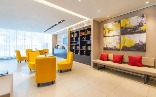 Homeinn Plus Hotel (Shenyang Qingnian Avenue Subway Station)