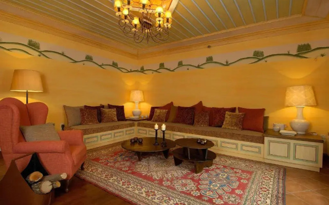 Emotions Country Resort