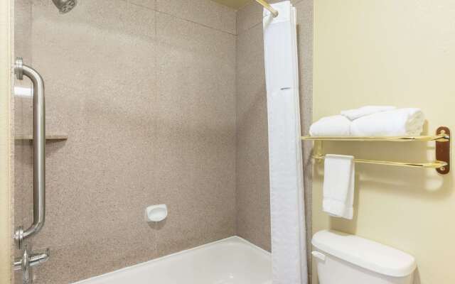 Baymont by Wyndham Wichita Falls