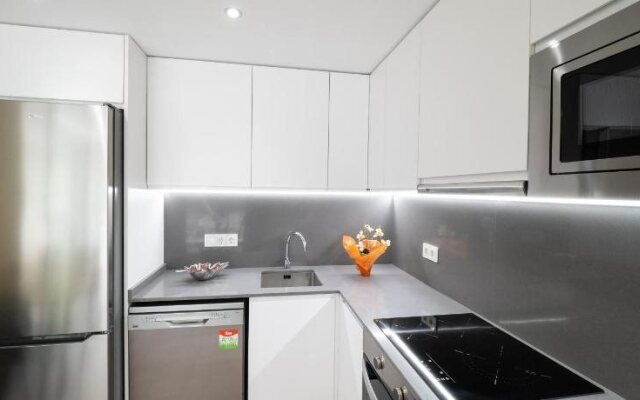 Aparthotel Esquirol