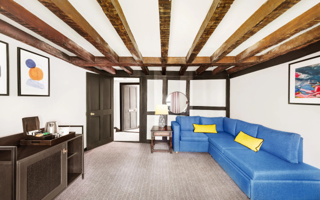 voco Lythe Hill Hotel & Spa by IHG