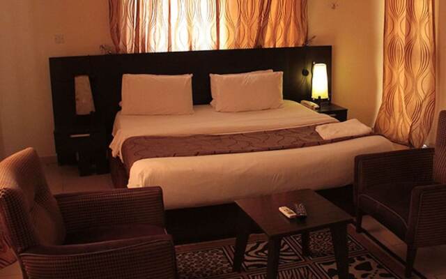 Lakeem Suites Surulere