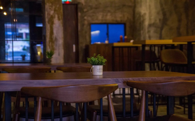 Manhattan Condo 8-11pax (2min to Aeon & Lotus)