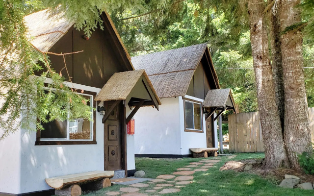 Paradise Village Hotel