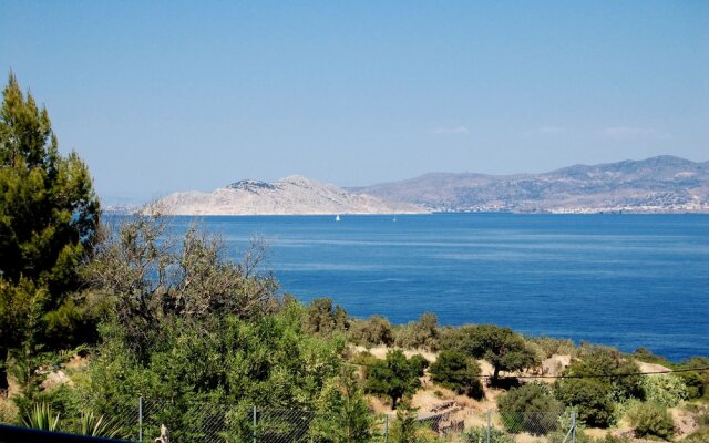 Cavo Petra Hotel
