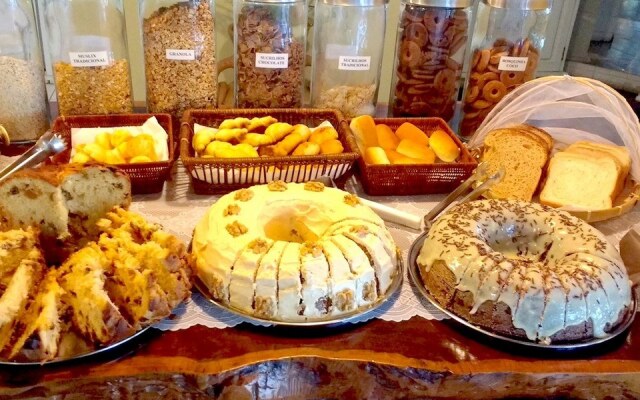 VELINN Pousada Ponta do Pequeah