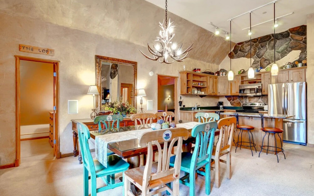 Jackpine & Black Bear Condos