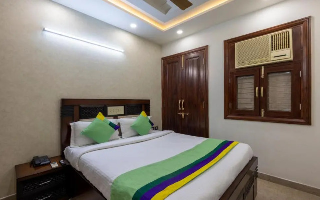 OYO Capitol O Mvm Residency
