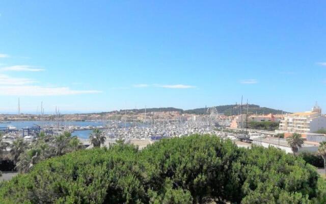 Appartement Cap d'Agde, 1 pièce, 4 personnes - FR-1-607-71