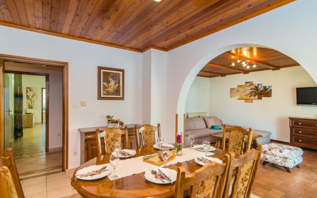 Villa With Private Pool, Large Garden and BBQ in Quiet Village