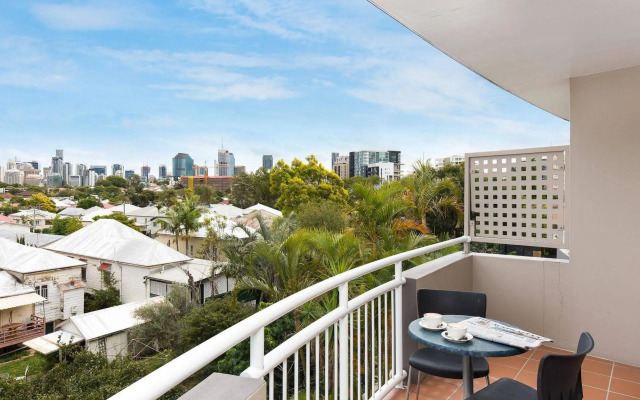 The Wellington Apartment Hotel