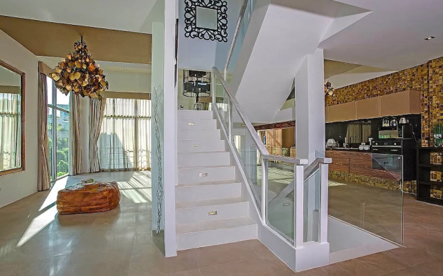 Romantic Sea View Villa with 4 Bedrooms