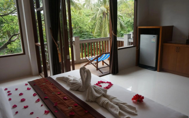 Lanta Intanin Resort