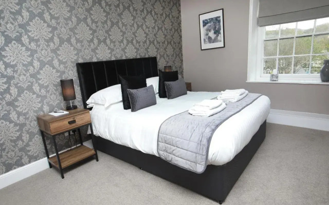 The Glyn Valley Hotel