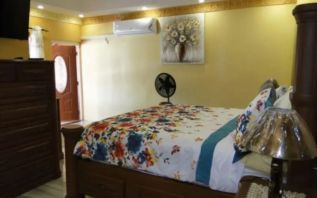 Immaculate 2-bed House in Greater Portmore