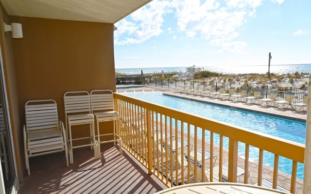 Pelican Beach 0108 1 Bedroom Condo by Pelican Beach Management