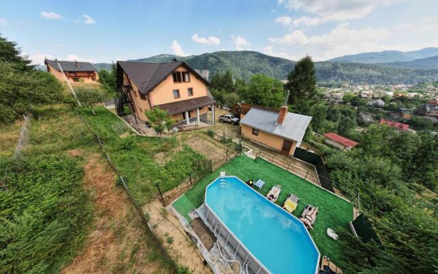 Gazdіvska Hata Guest House