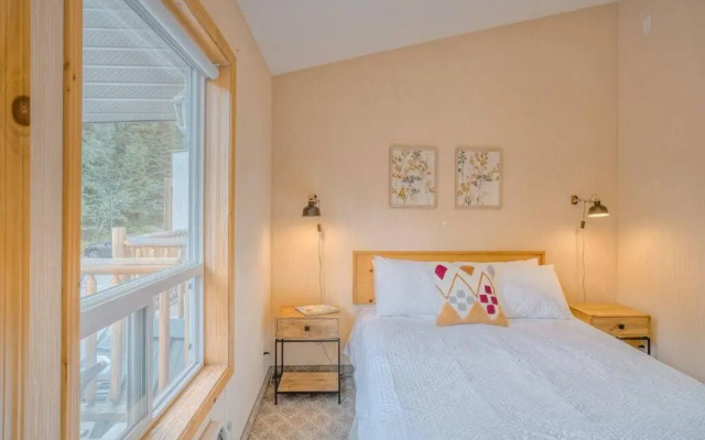 5 Mins to Banff - Cozy Townhome 2BR&2BATH - Banff Pass Included