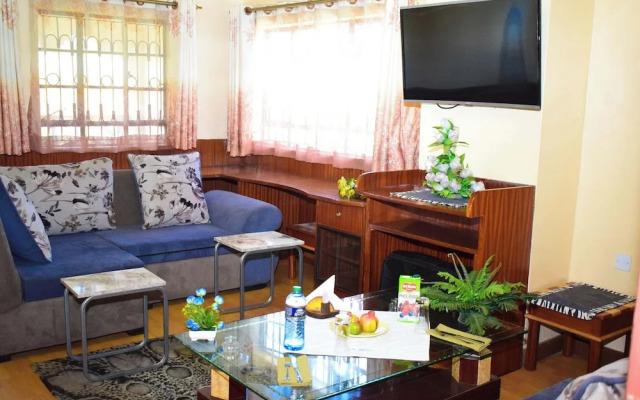 Leafy Park Villa