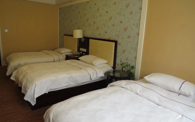 Inzone Galand Hotel Taian