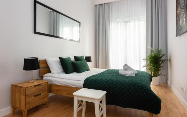 Millennium Express Green