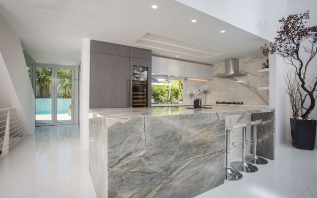 Modern Del Mar Beach Home