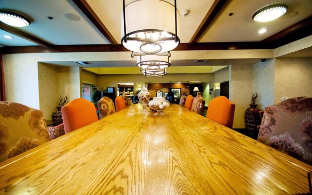 Hampton Inn & Suites Fresno