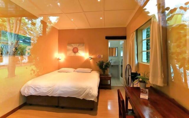 Travellers Guest House