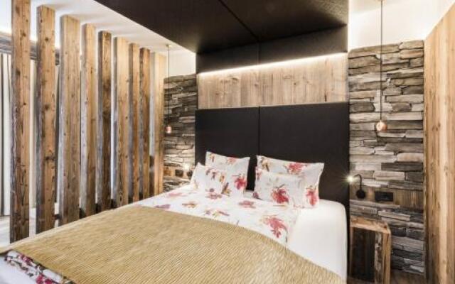 Hotel Tyrol