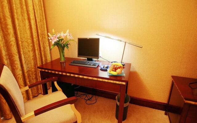 Vaya International Hotel