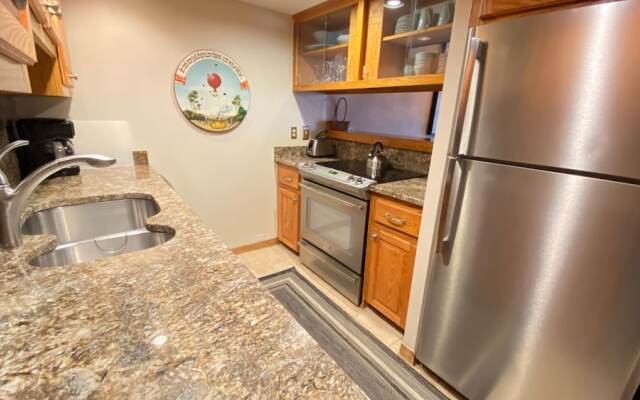 Vail International 401