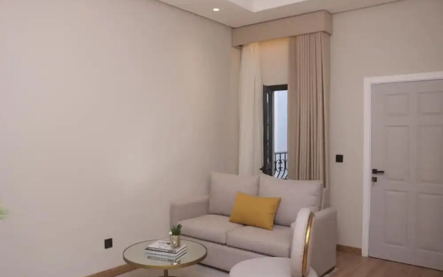 Palm Gate Hotel Suites