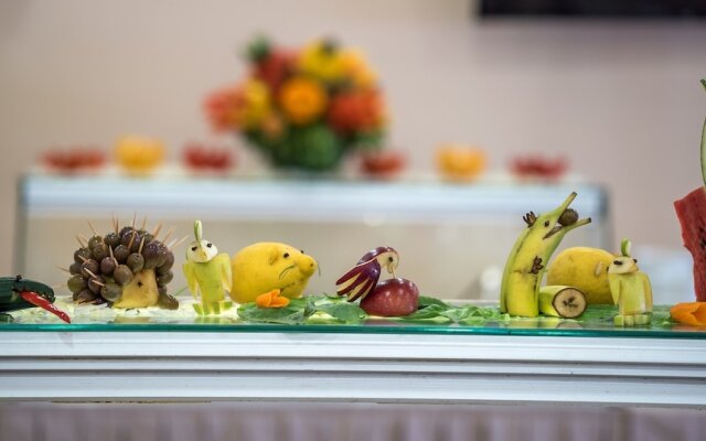 Denise Beach Hotel Apartments