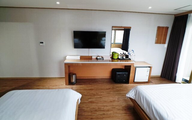 Momento Hotel