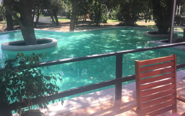 Howard Johnson by Wyndham Olmue