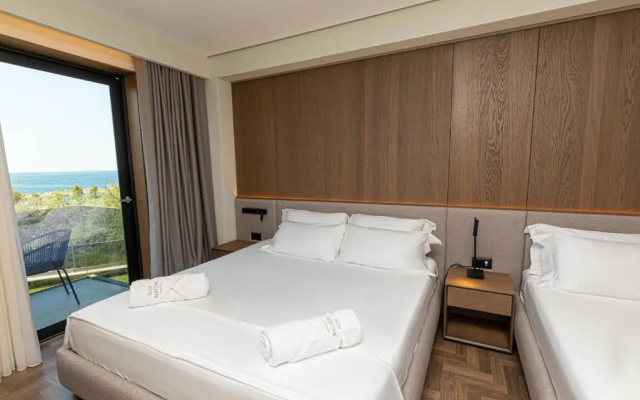 Mazarine Hotel