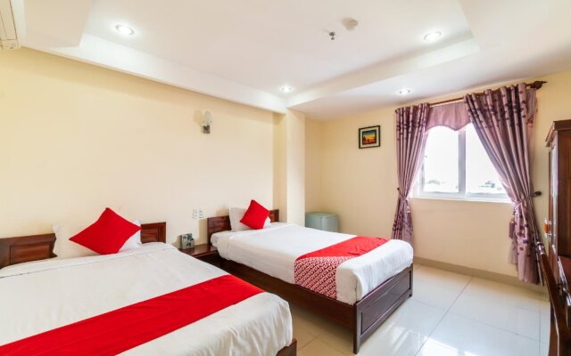Hoa Binh Hotel