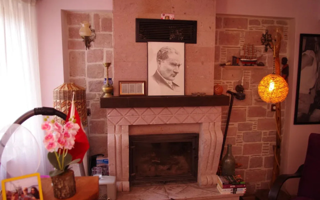 Cunda TheLara Otel