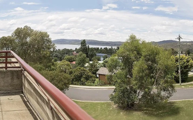 Tanderra 10 on Park Road