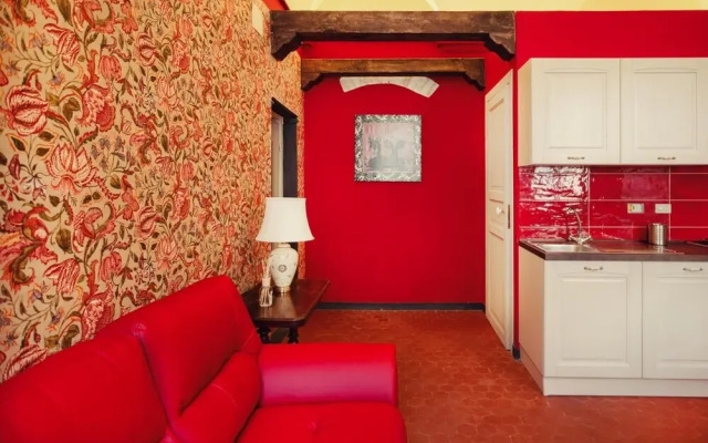 Rainbow City Center Apartment by Wonderful Italy